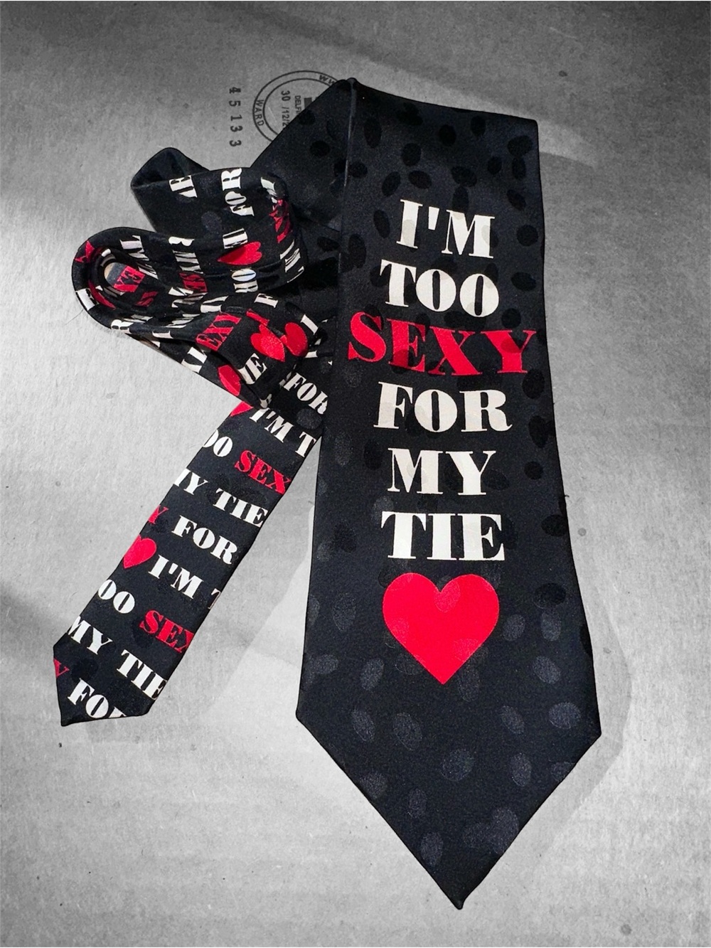 I'm Too Sexy For My Tie - Rosetti